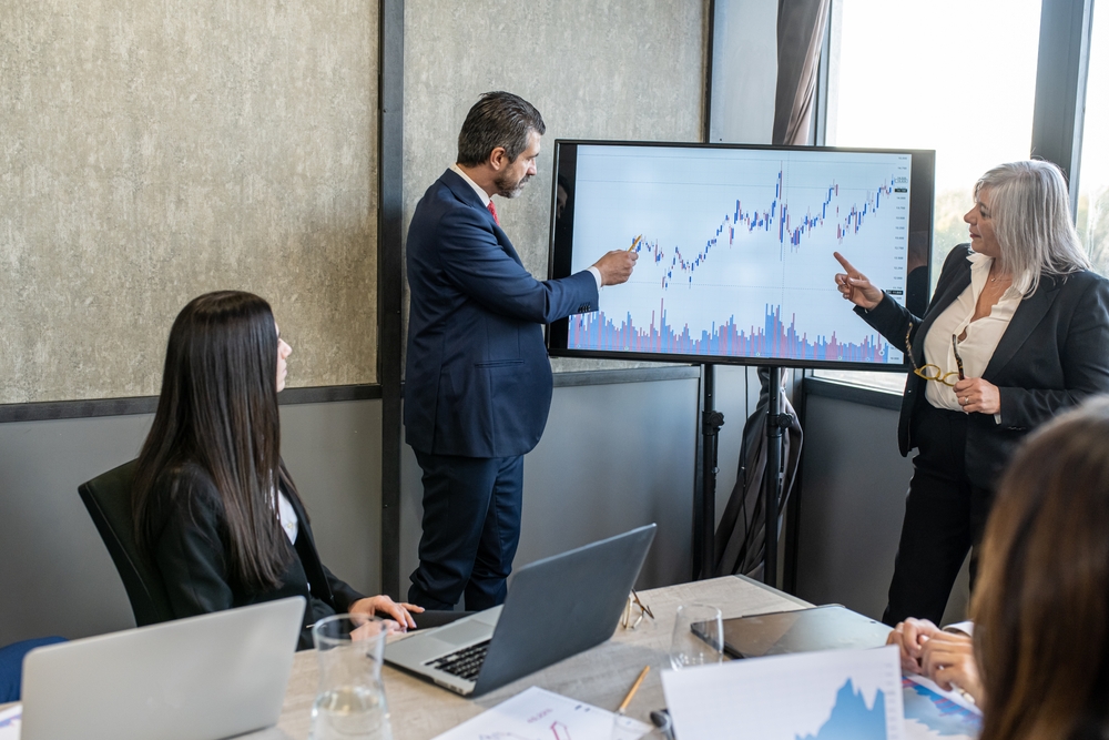 Mean Reversion Strategy: What It Is and How to Trade It